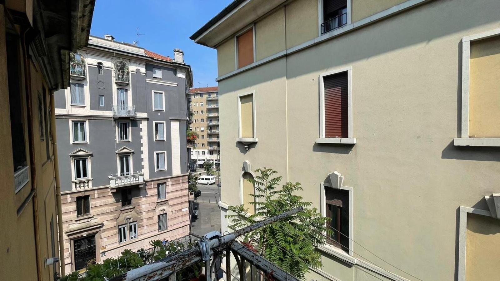 House In The City Center-Casa Nel Centro Della Citta Apartment Милано Екстериор снимка