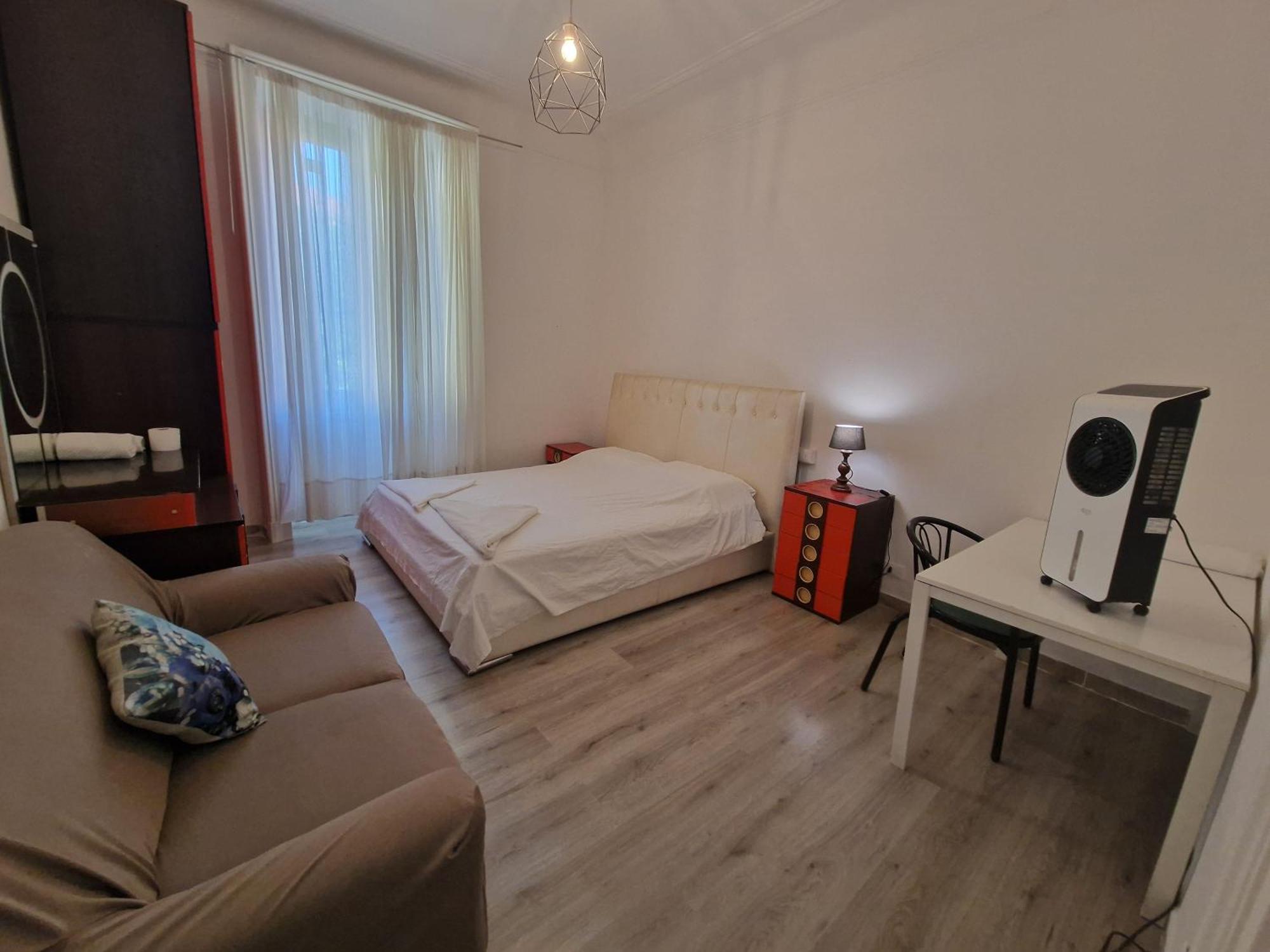 House In The City Center-Casa Nel Centro Della Citta Apartment Милано Екстериор снимка
